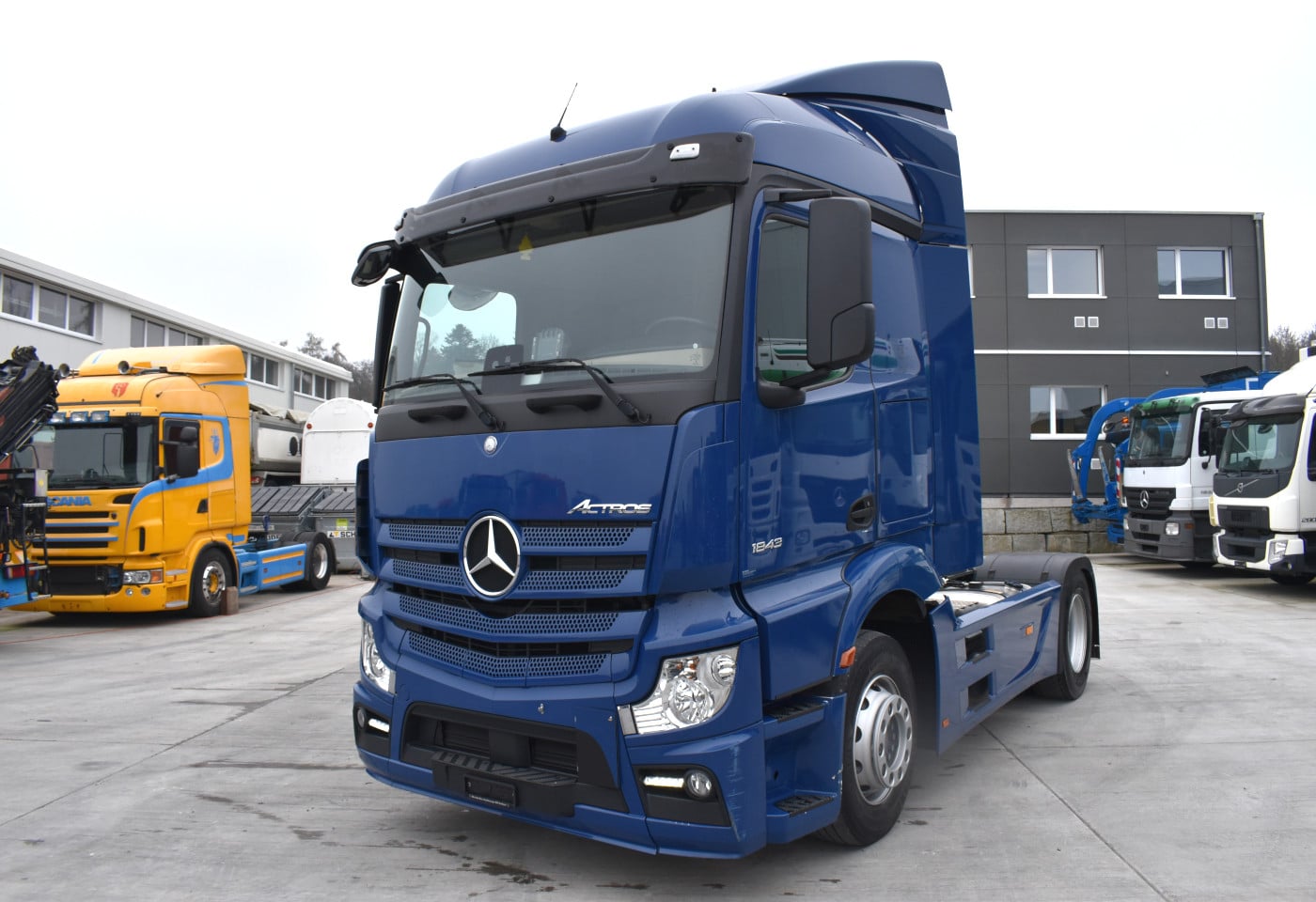 Trucktrade - 2018 Mercedes-Benz Actros 1843 4x2 truck Mercedes Benz