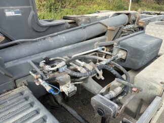 Image_23636M_Volvo Trucks_ FM12-420 6x4 Haken