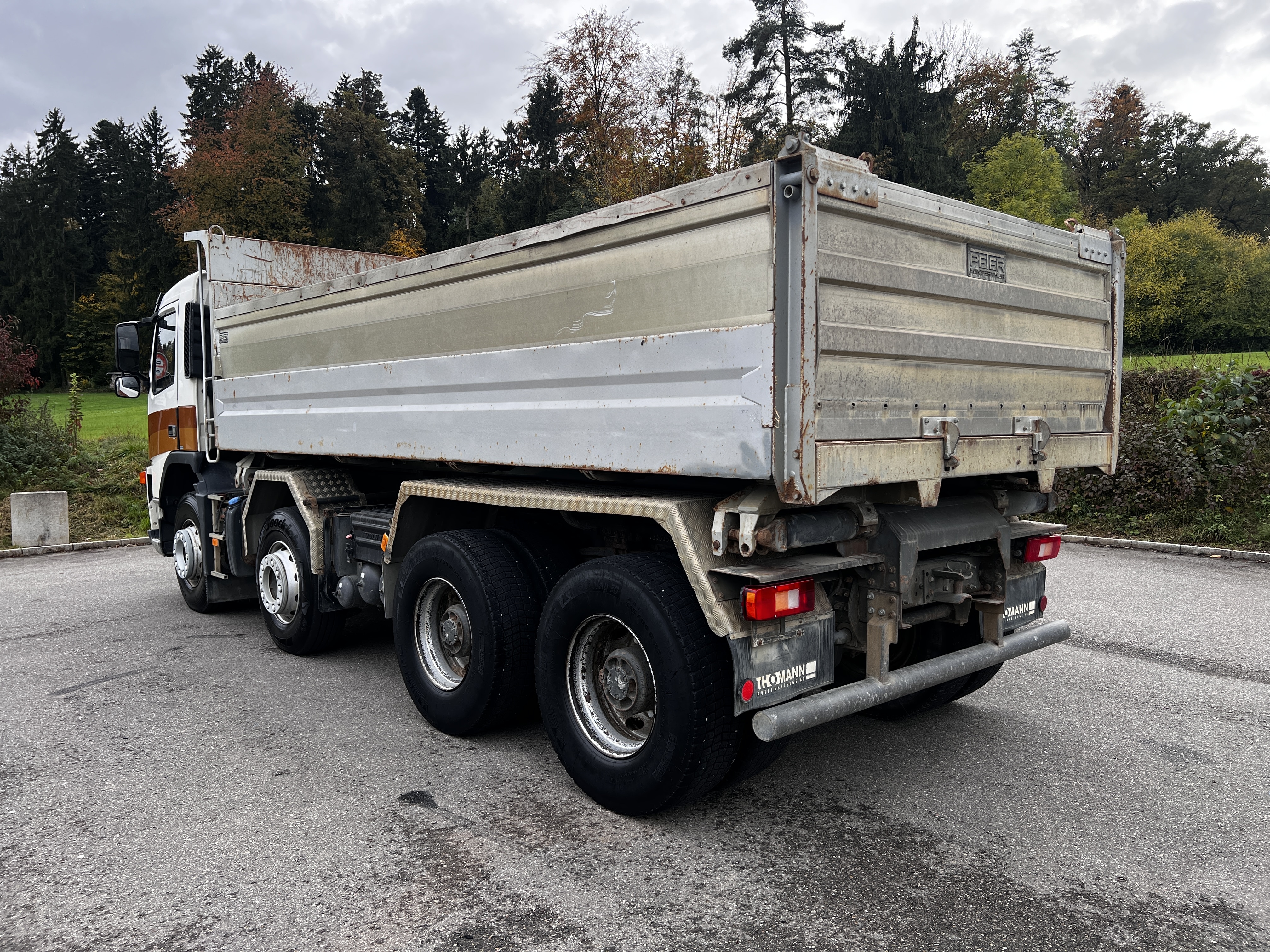 Volvo FMX 500 Tipper Truck (2022) Exterior and Interior 