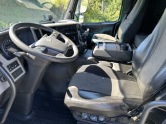 Image_25285M_Volvo Trucks_FM-460 6x4*4H / Swiss-Vehicle