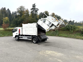 Image_25320M_Mitsubishi_Fuso 7C15 Hybrid Kehrichtwagen / Swiss-Vehicle