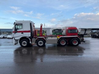 Image_25397M_Iveco_340X51Z X-Way 8x4 Hiab / Swiss-Vehicle