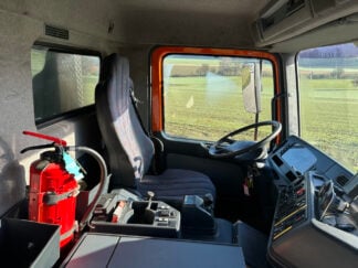 Image_26036M_Mercedes-Benz_Actros 3243 8x4 Trockensauger / Swiss-Vehicle