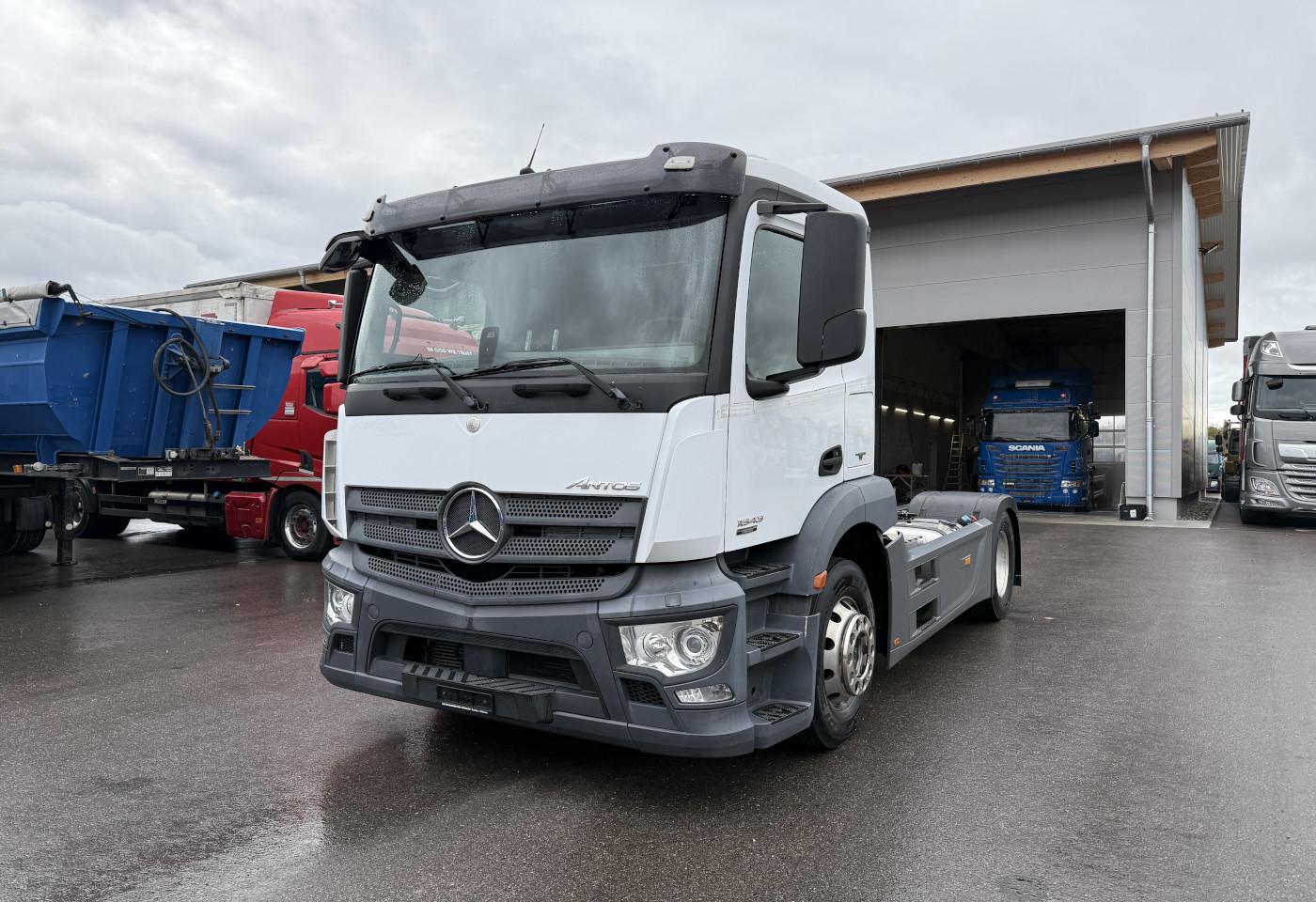 2013 Mercedes-Benz Antos 1843 4x2 ADR - Fahrzeugfoto
