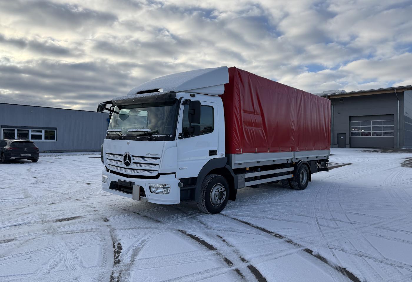 2015 Mercedes-Benz Atego 1327 4x2 Plane+HB - Fahrzeugfoto
