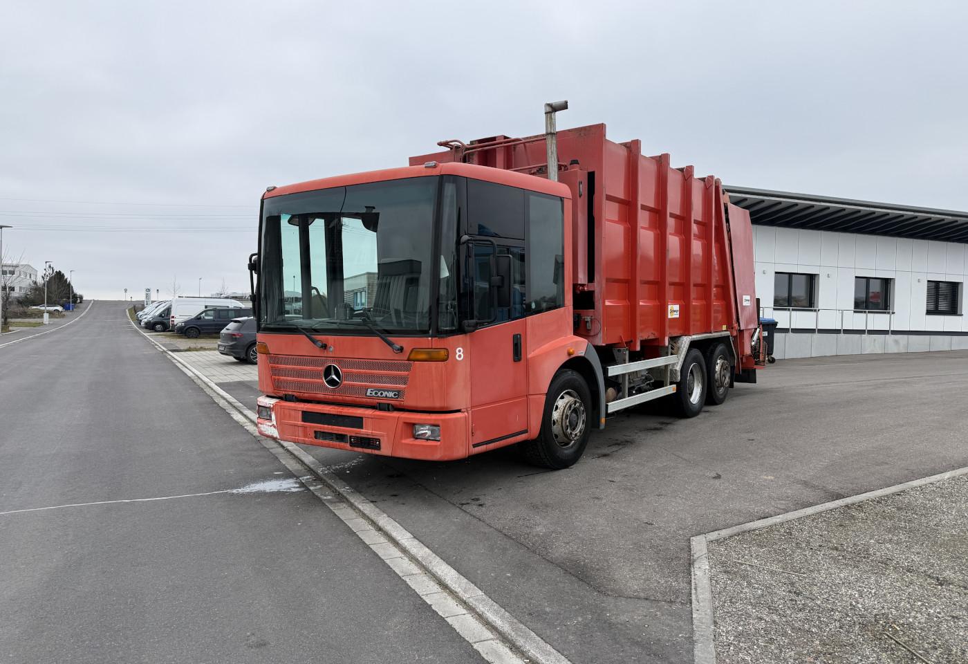 2000 Mercedes-Benz Econic 2628 6x2*4 Ochsner - Fahrzeugfoto