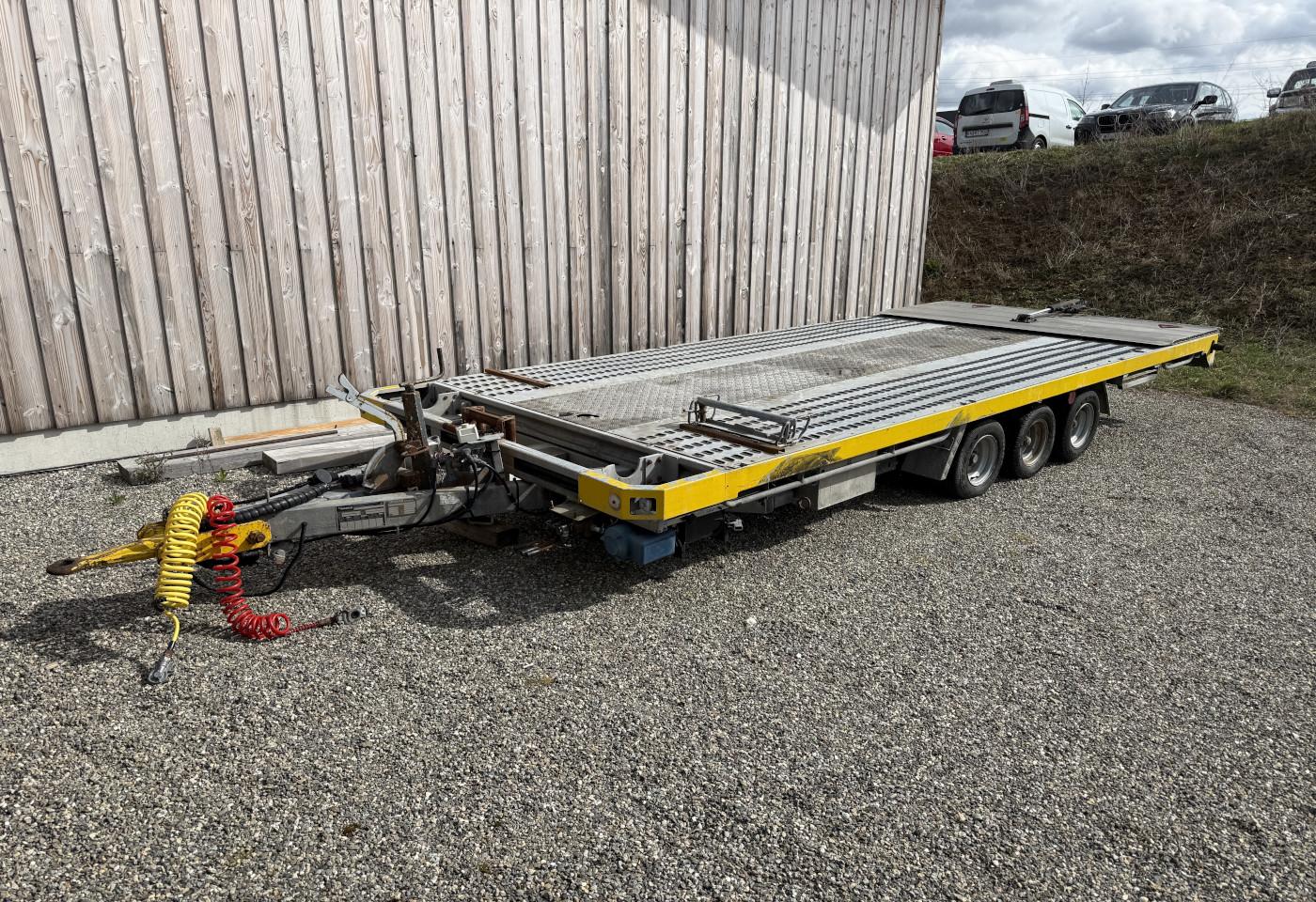 2001 Zbinden 3300BA Fahrzeugtransport - Fahrzeugfoto