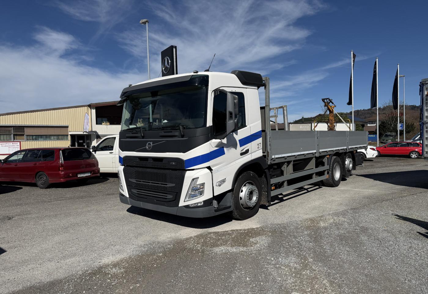 2023 Volvo FM-500 6x2R Brücke / Pritsche - Fahrzeugfoto