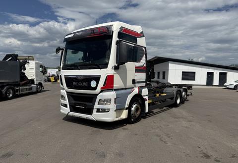 2015 MAN TGX 26.440 6x2 BDF/HB - Fahrzeugfoto
