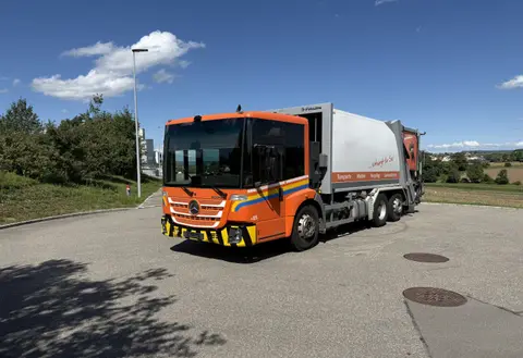 2015 Mercedes-Benz Econic 2635 6x2*4 Faun - Fahrzeugfoto