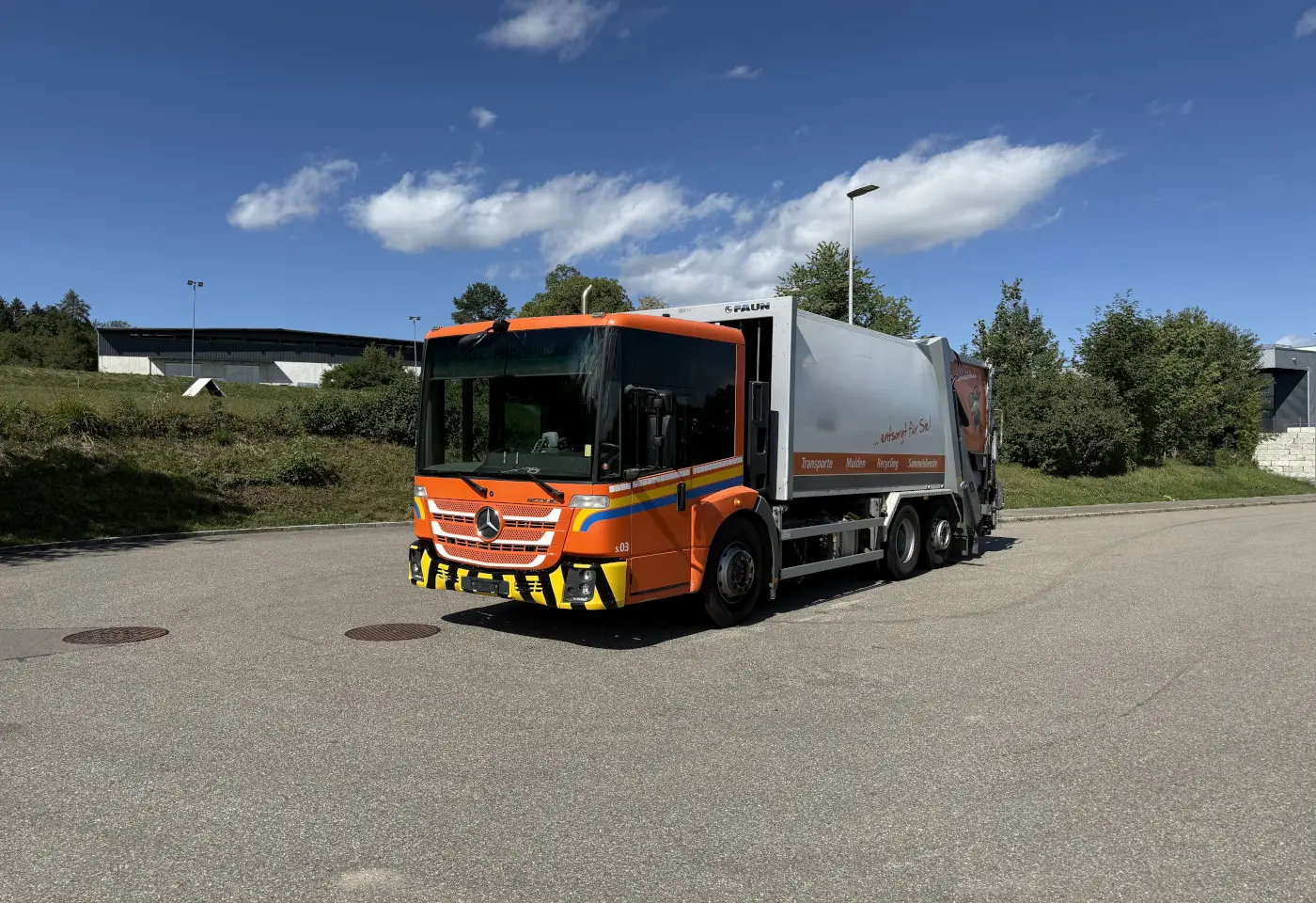 2014 Mercedes-Benz Econic 2635 6x2*4 Faun - Fahrzeugfoto