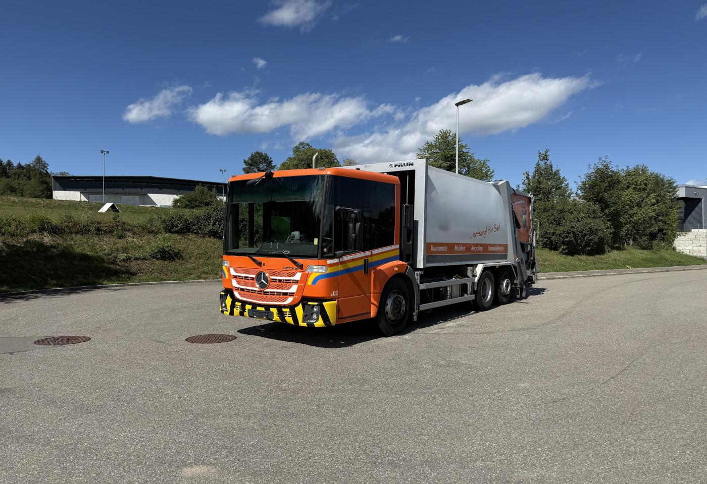2014 Mercedes-Benz Econic 2635 6x2*4 Faun - Fahrzeugfoto