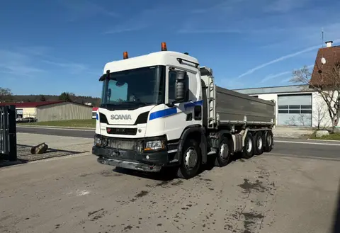 2020 SCANIA P500 10x4*6 Trösch 3SK erste Antriebsachse Schaden - Fahrzeugfoto