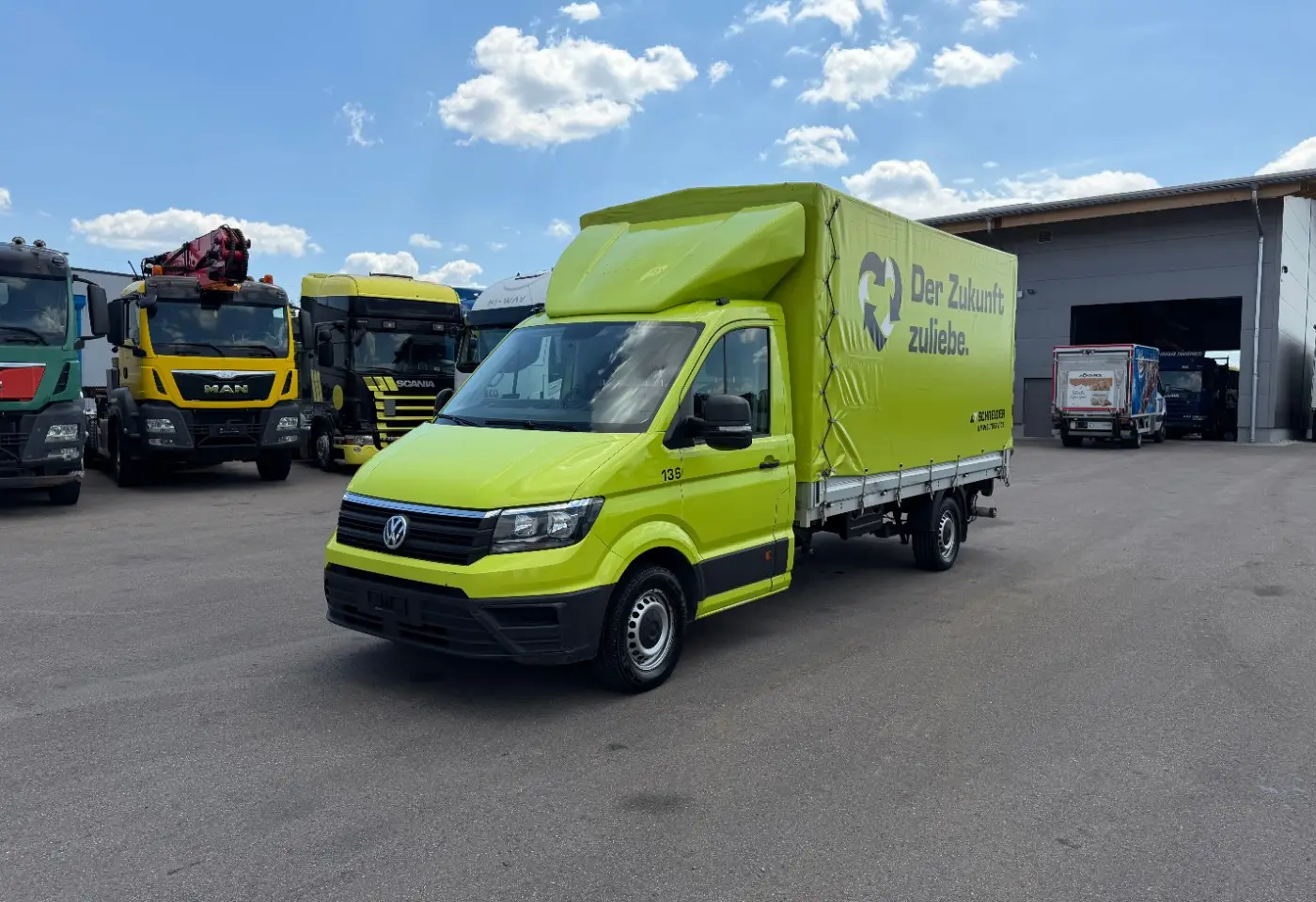 2019 VW Crafter 35 Brücke m. Verdeck + Hebebühne - Fahrzeugfoto