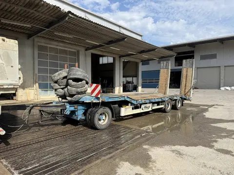 2011 Fliegl DTS 360 Tieflader - Fahrzeugfoto