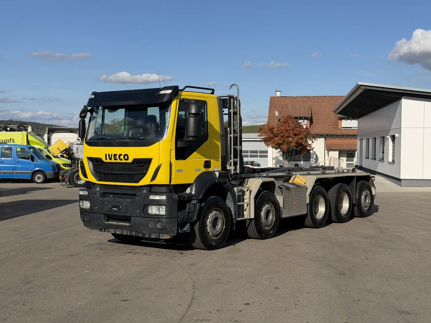 2020 Iveco 410T50-5 Trakker 10x4 Trösch vorne_links