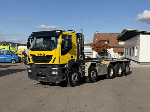 2020 Iveco 410T50-5 Trakker 10x4 Trösch vorne_links