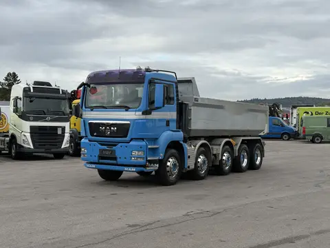 MAN TGS 41.540 10x4 Kipper vorne_links