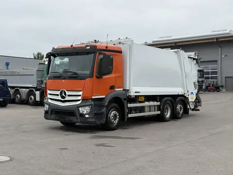 2015 Mercedes-Benz Antos 2540 6x2*4 Stummer vorne_links