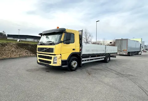 Volvo FM12-340 4x2 vorne_links