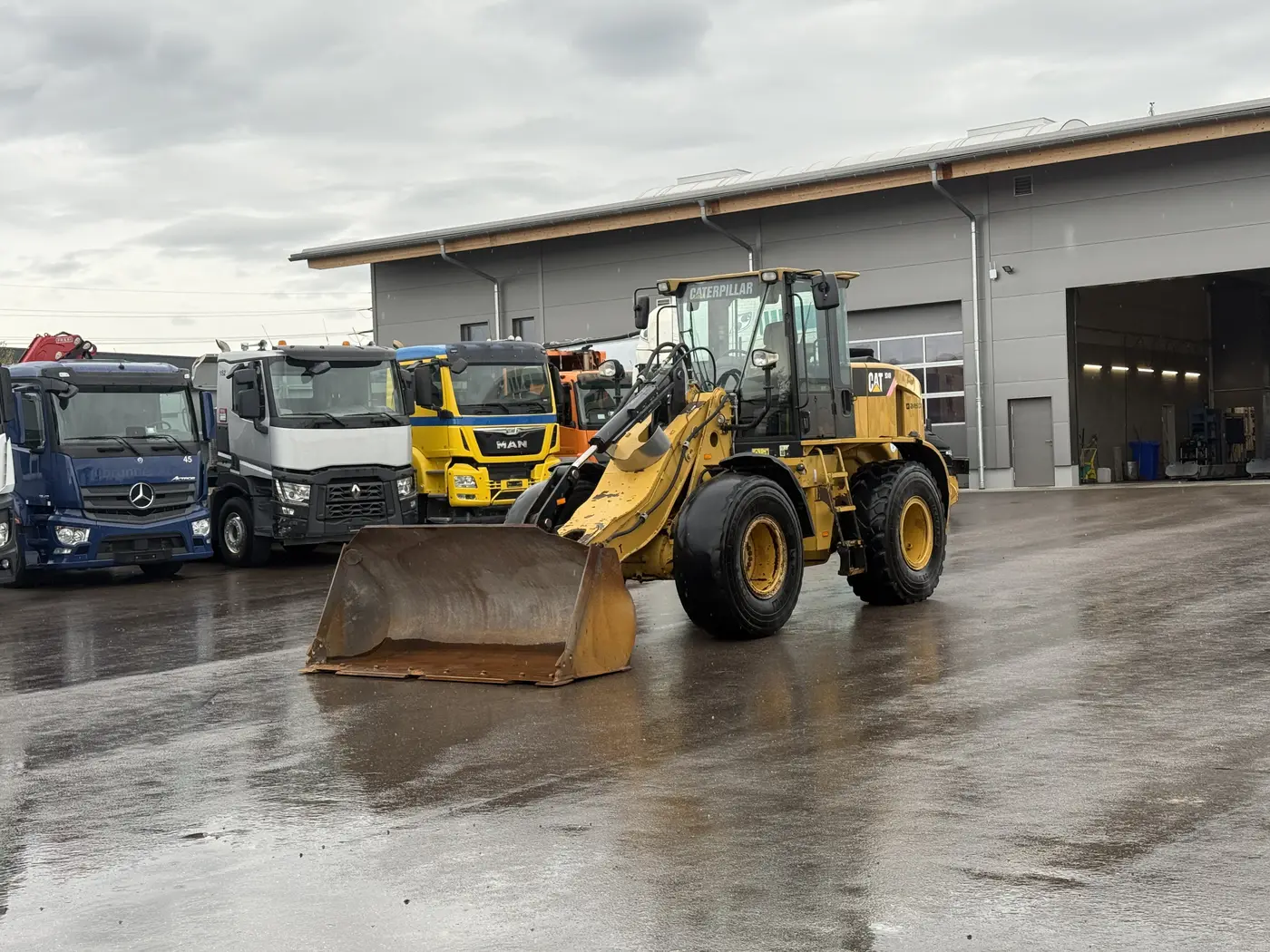2009 Caterpillar 924H Radlader vorne_links