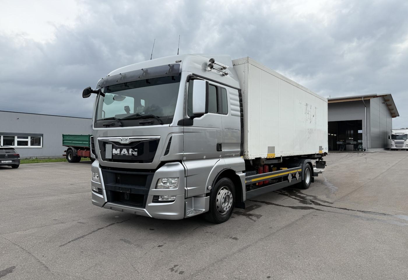 2015 MAN TGX 18.360 4x2 BDF/HB - Fahrzeugfoto