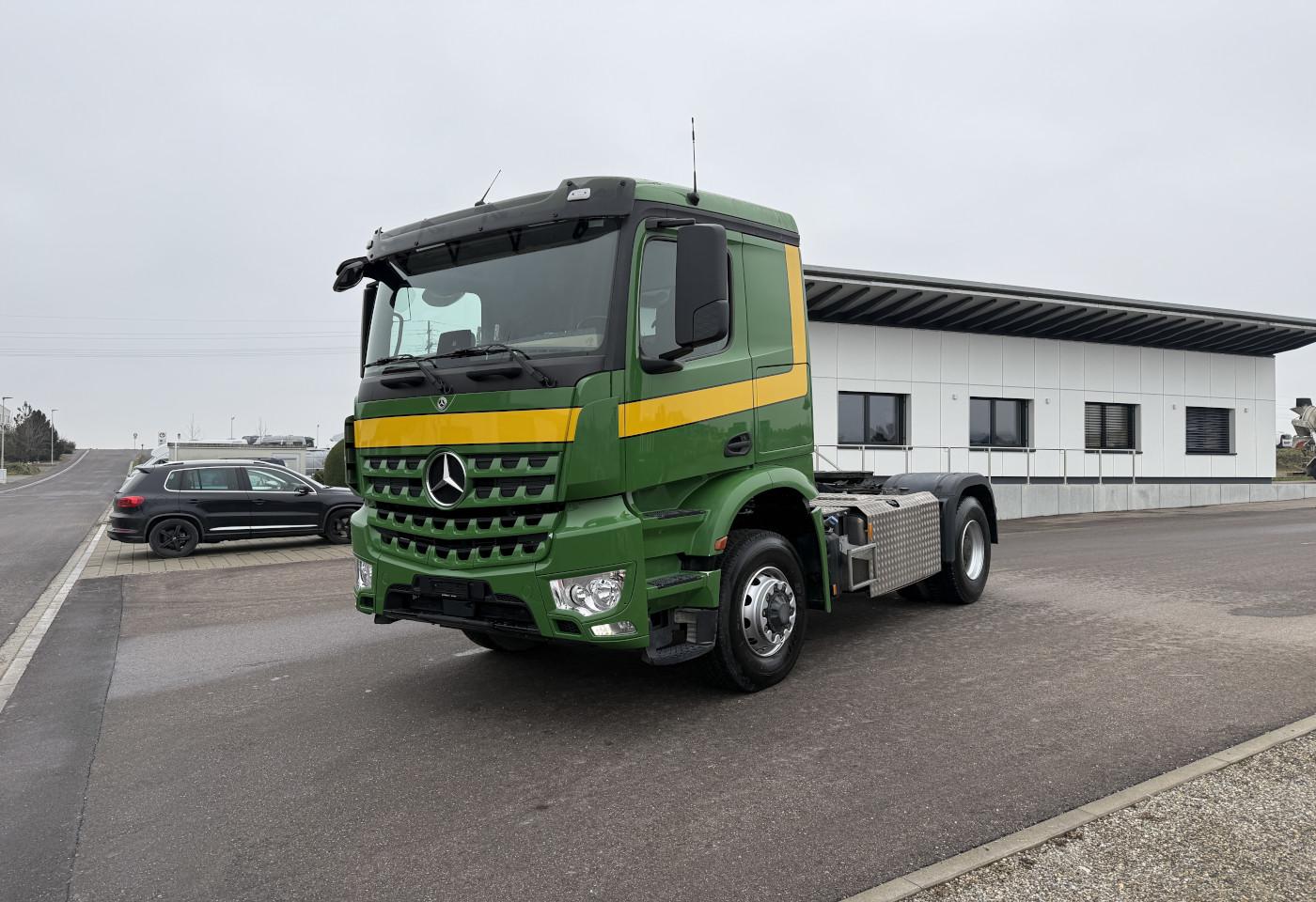 2023 Mercedes-Benz Arocs 1848 4x4H Kipphydraulik - Fahrzeugfoto
