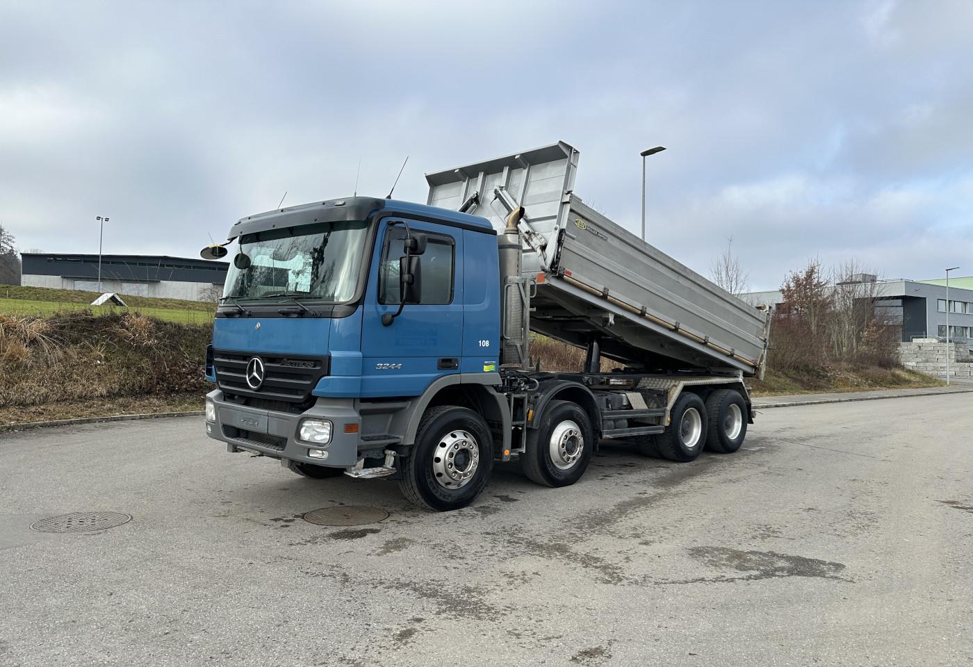 2006 Mercedes-Benz Actros 3244 8x4 SWS Meiller - Fahrzeugfoto