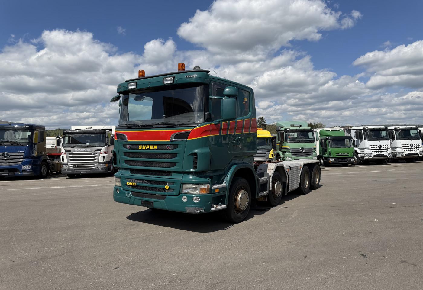 2011 Scania R560 CB 8x4 Fahrgestell EPTO - Fahrzeugfoto