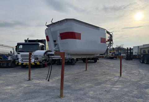 2014 Moser Betonsilo SWS 4Achser - Fahrzeugfoto