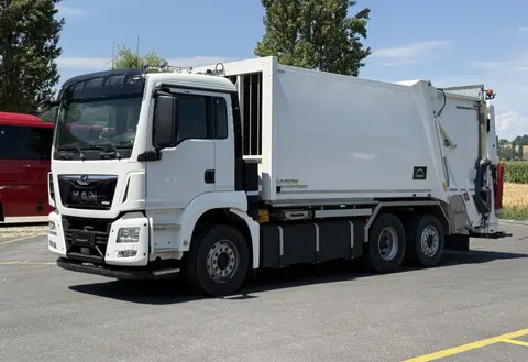 2019 MAN TGS 26.320 6x2-4 Elektro Kehrichtwagen - Fahrzeugfoto