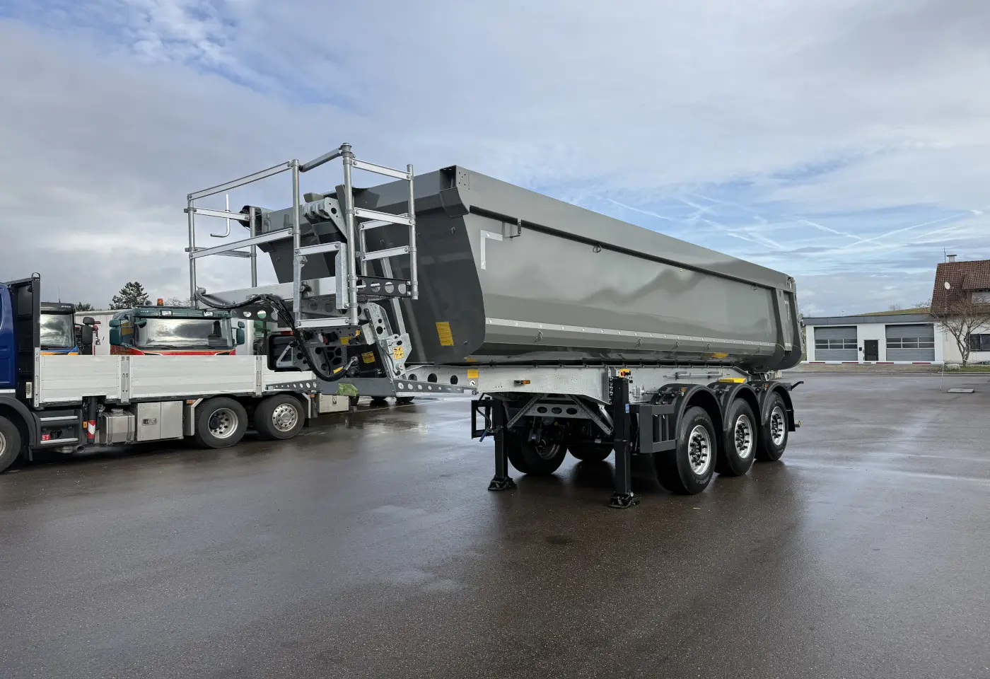 2026 Schmitz Cargobull SCB S3D Seitenverdeck - Fahrzeugfoto