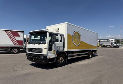 2004 Volvo FL6H-250 4x2 Koffer LBW - Fahrzeugfoto