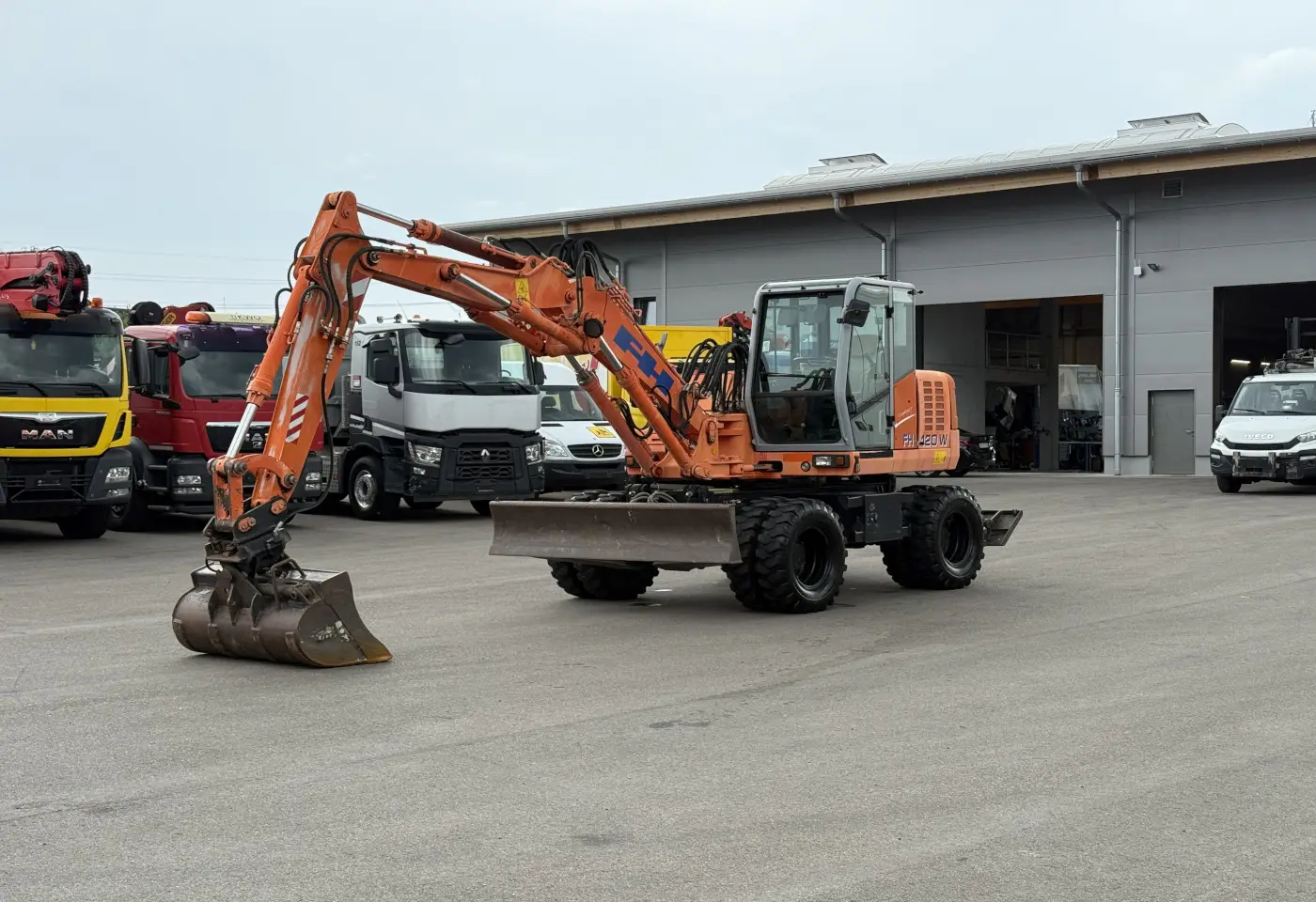 2000 Fiat-Hitachi FH120W Mobilbagger - Fahrzeugfoto
