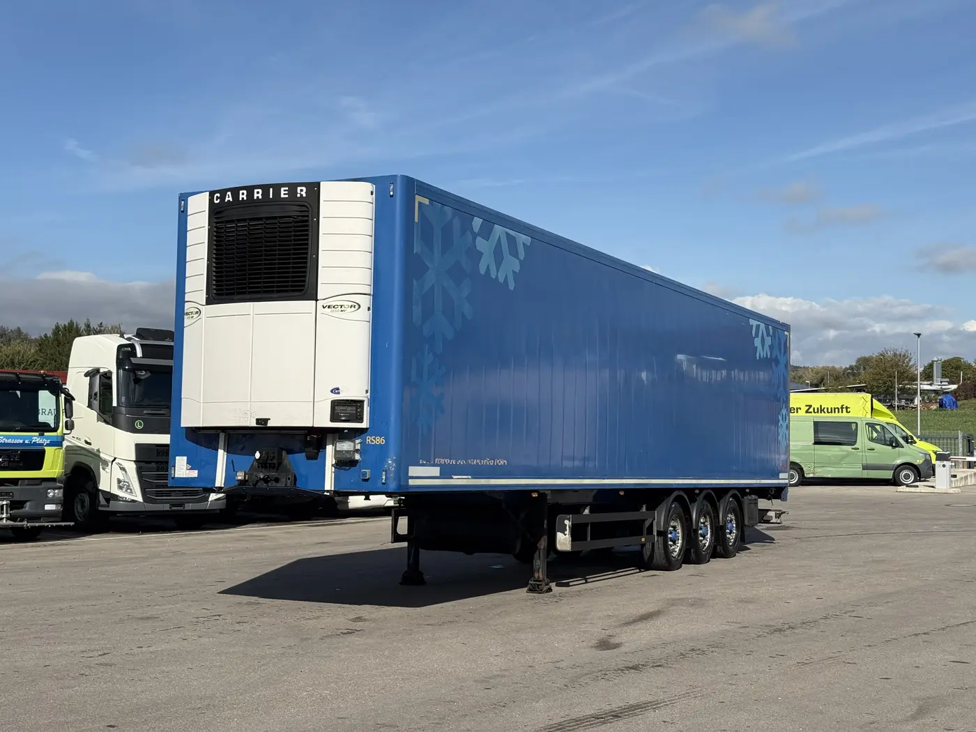 2012 Schwarzmüller SPA 3/E Carrier 1850 vorne_links