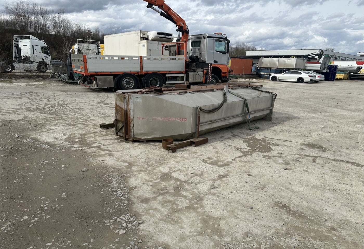 MOTO6625_3049637 vehicle image