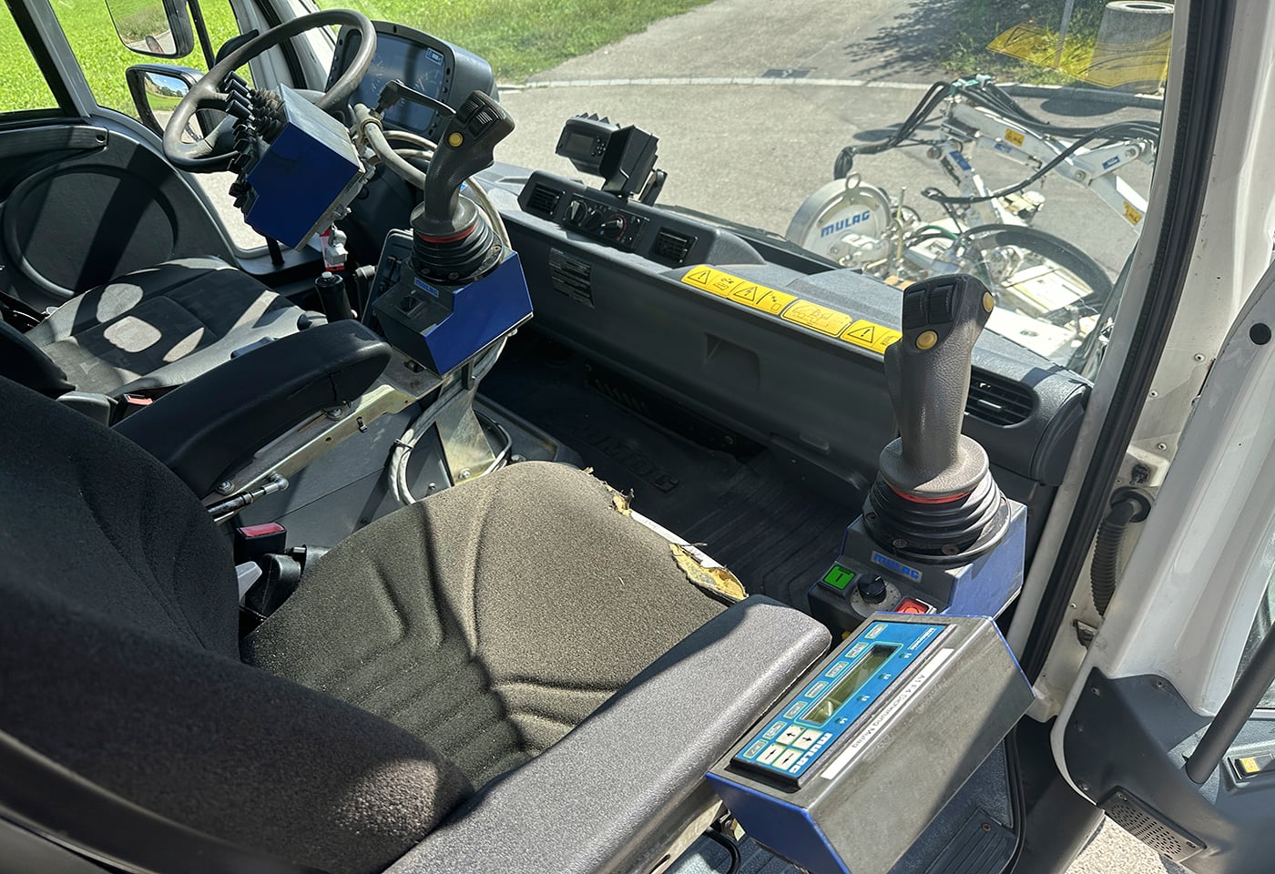 MOTO6625_3055908 vehicle image
