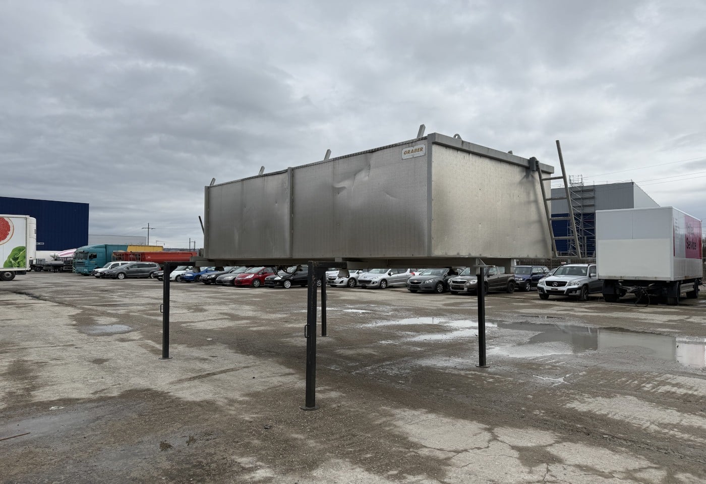 MOTO6625_3050016 vehicle image