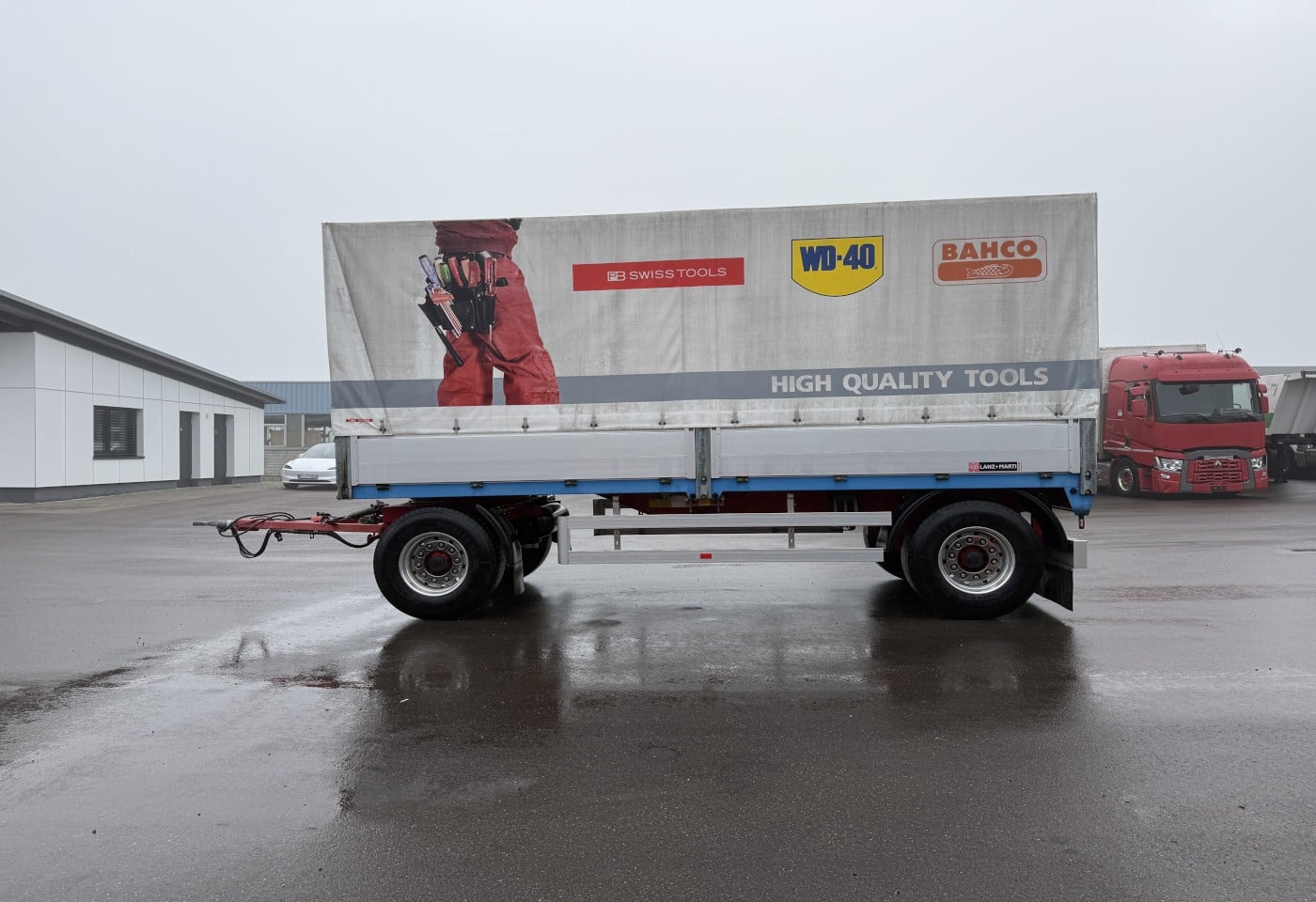 MOTO6625_3051786 vehicle image