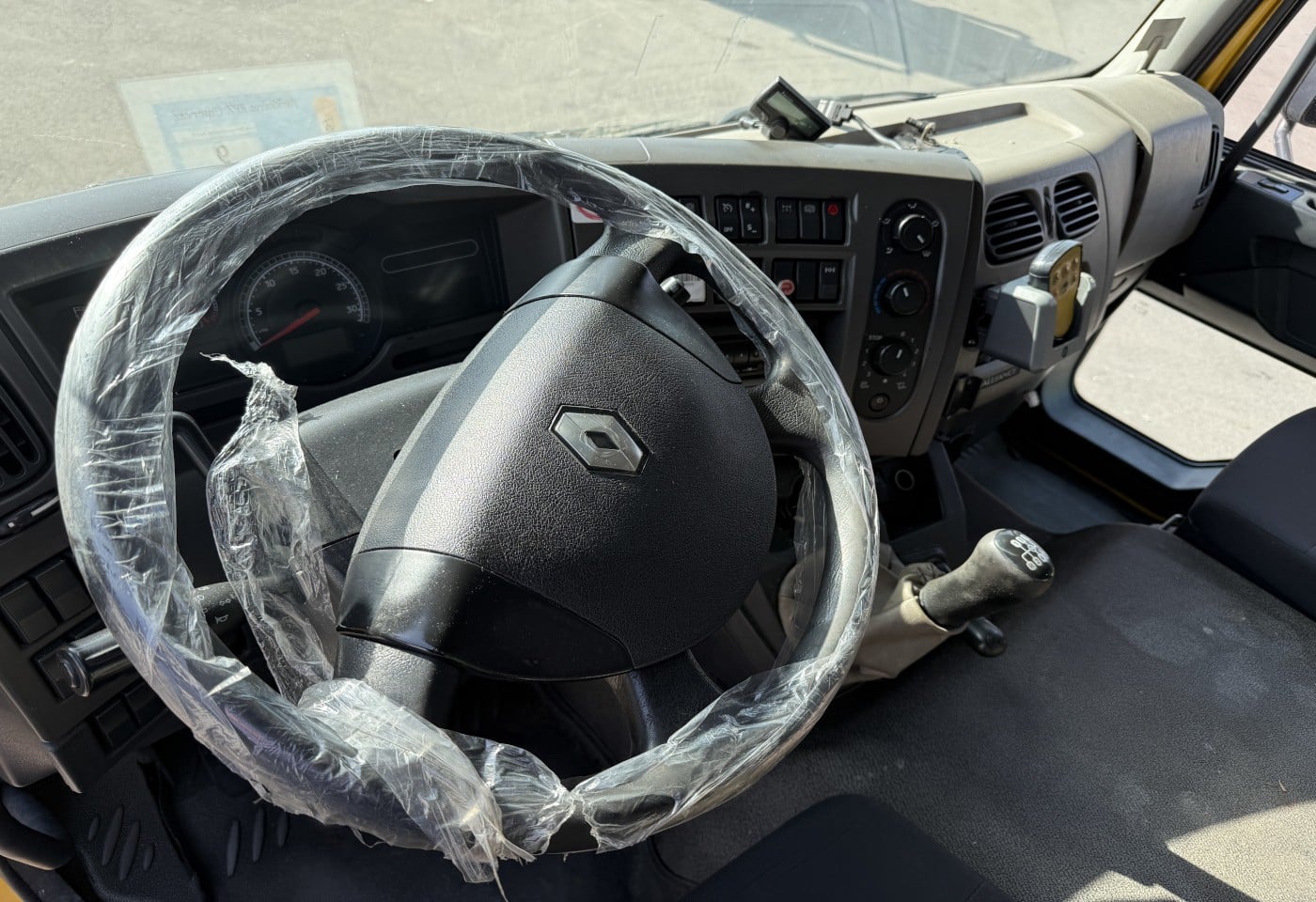 MOTO6625_3049653 vehicle image