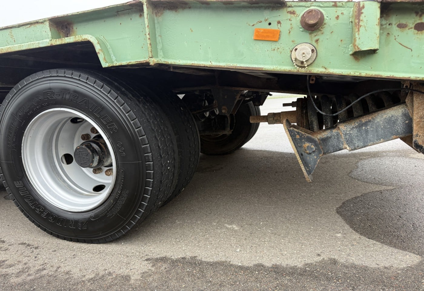 MOTO6625_3049682 vehicle image