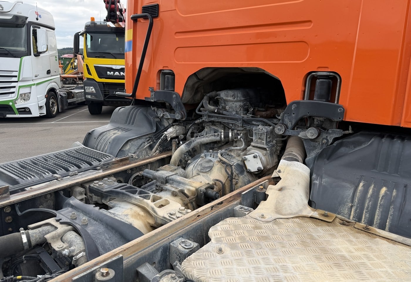 MOTO6625_3049681 vehicle image