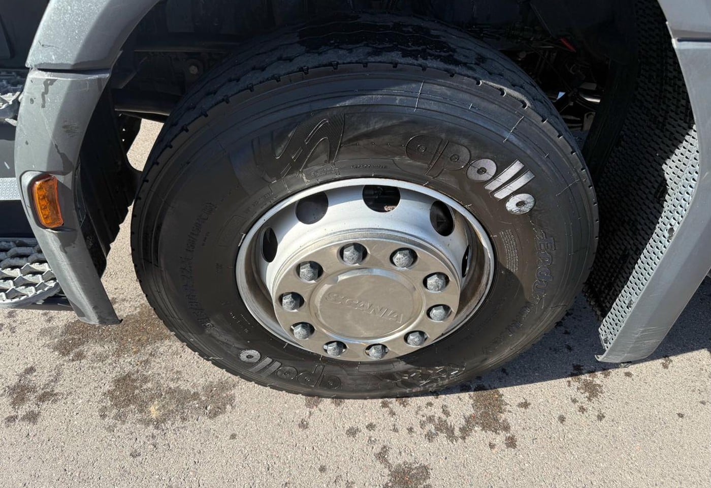 MOTO6625_3054601 vehicle image