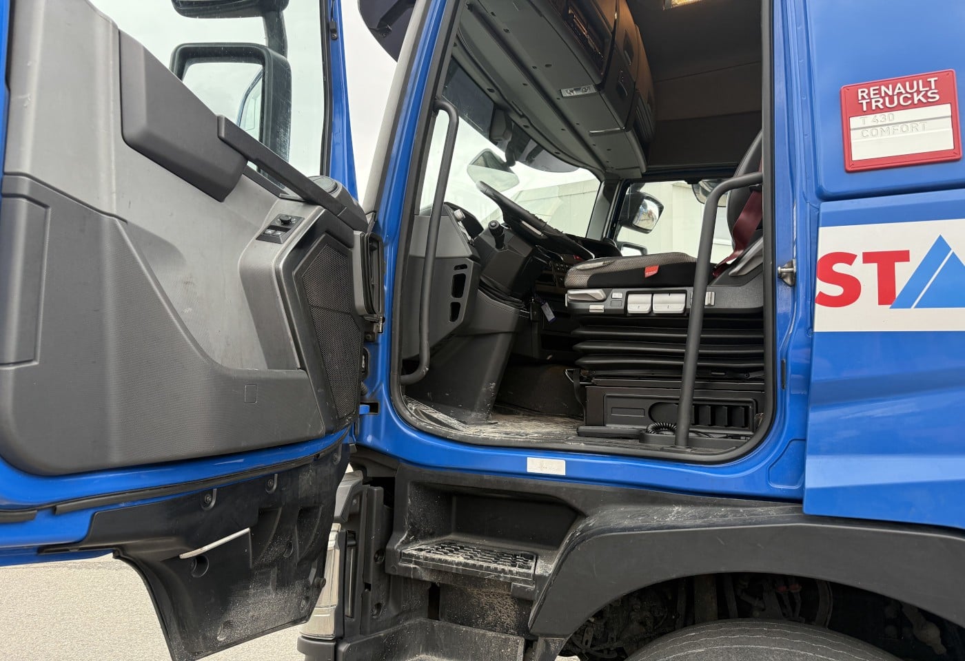 MOTO6625_3050572 vehicle image