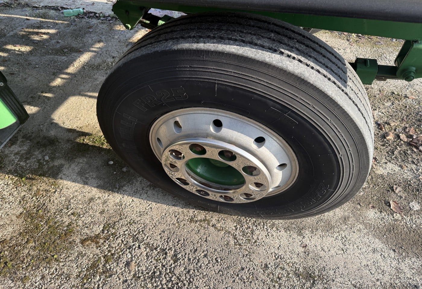 MOTO6625_3050030 vehicle image