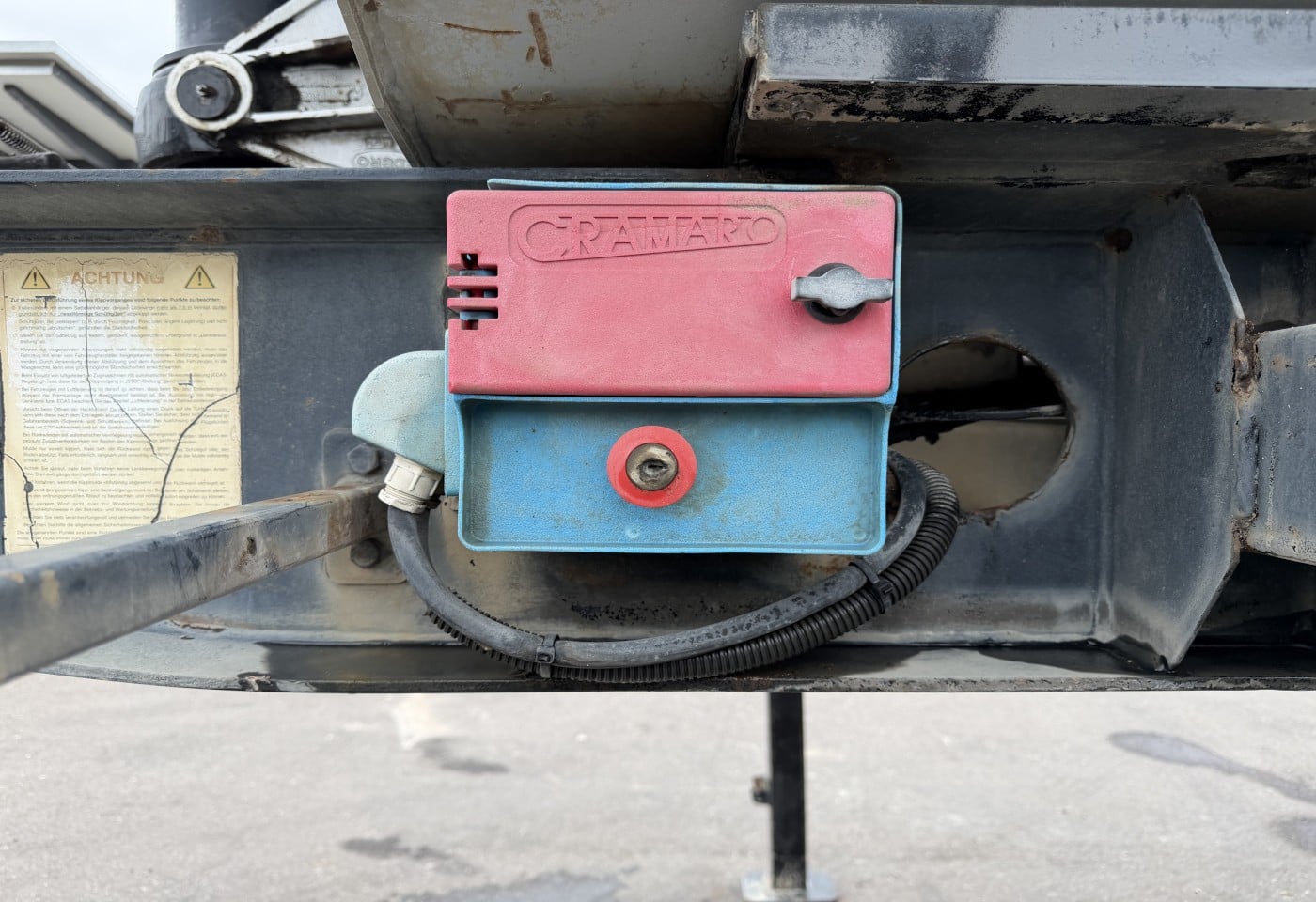 MOTO6625_3051248 vehicle image