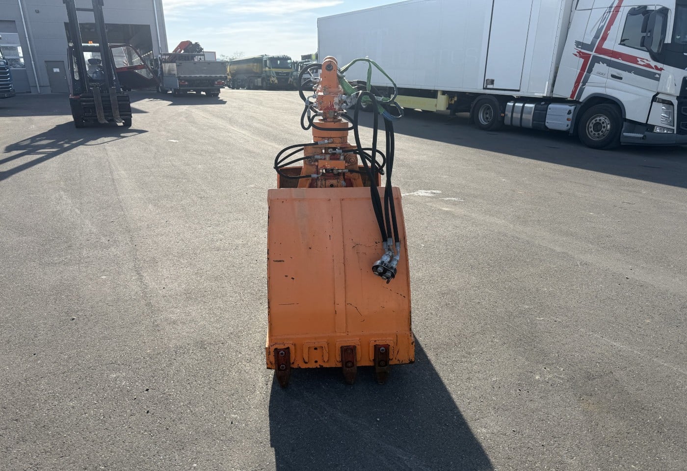 MOTO6625_3049632 vehicle image