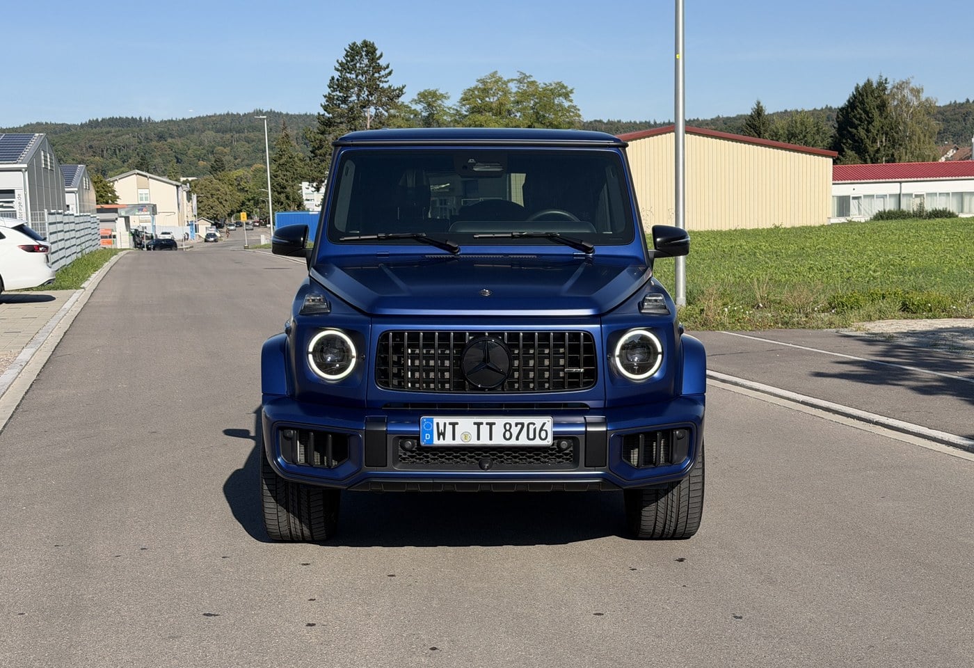 MOTO6625_3057058 vehicle image