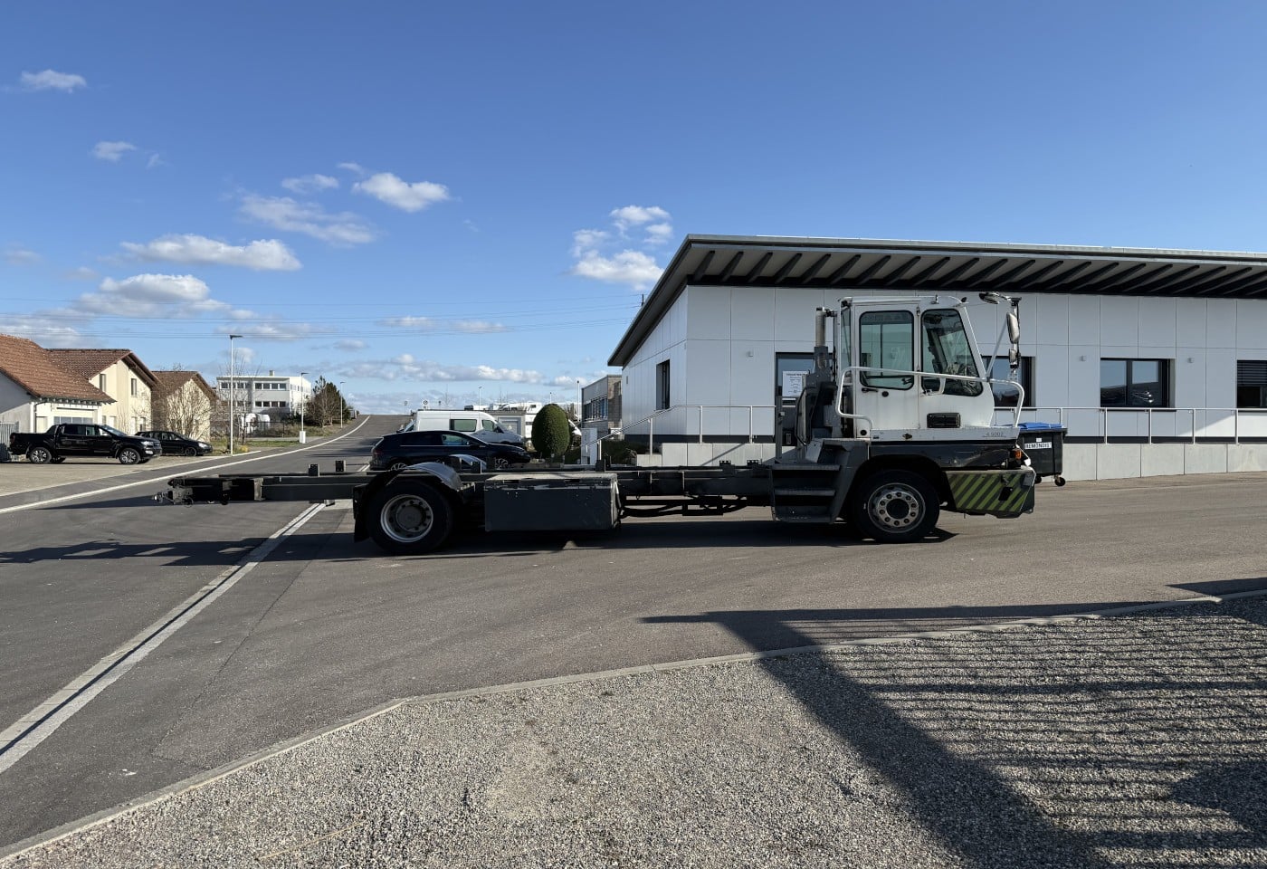 MOTO6625_3049650 vehicle image