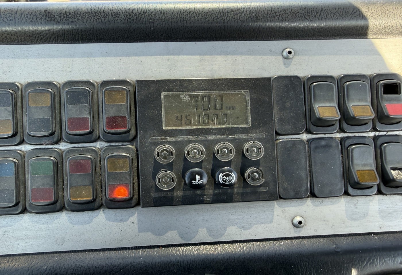 MOTO6625_3052889 vehicle image
